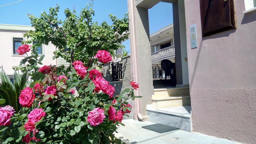 Angela Apartments Kato Daratso Ngoại thất bức ảnh