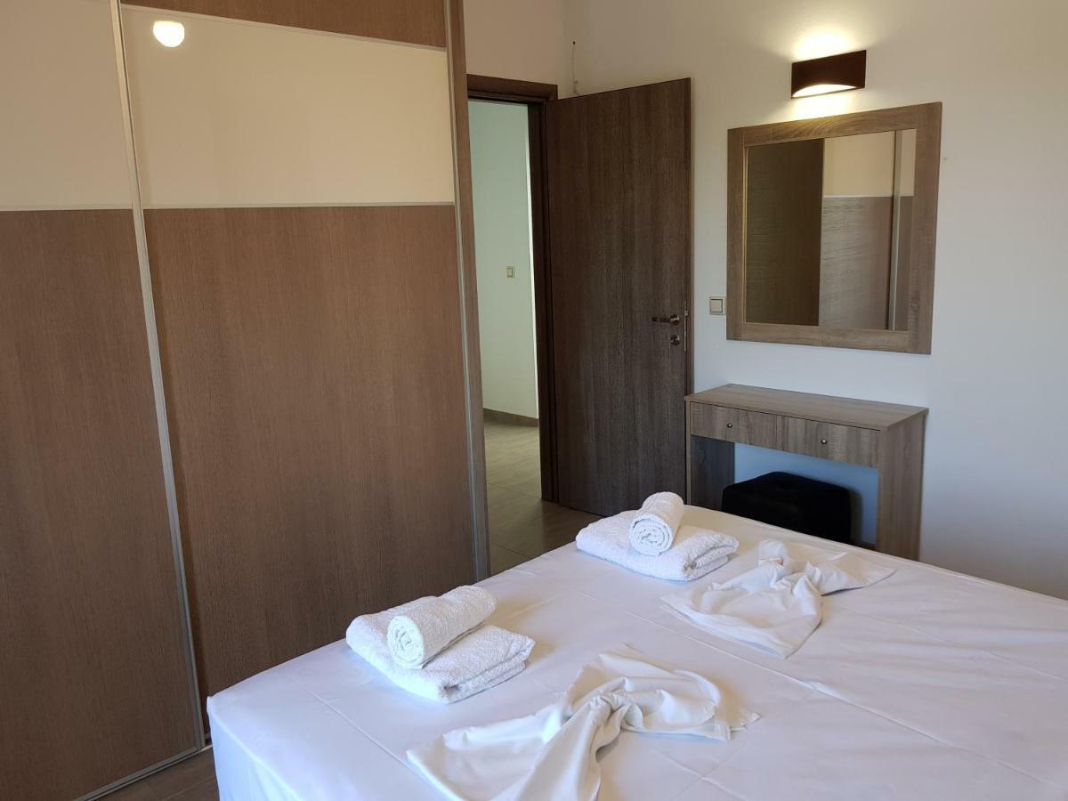 Angela Apartments Kato Daratso Ngoại thất bức ảnh